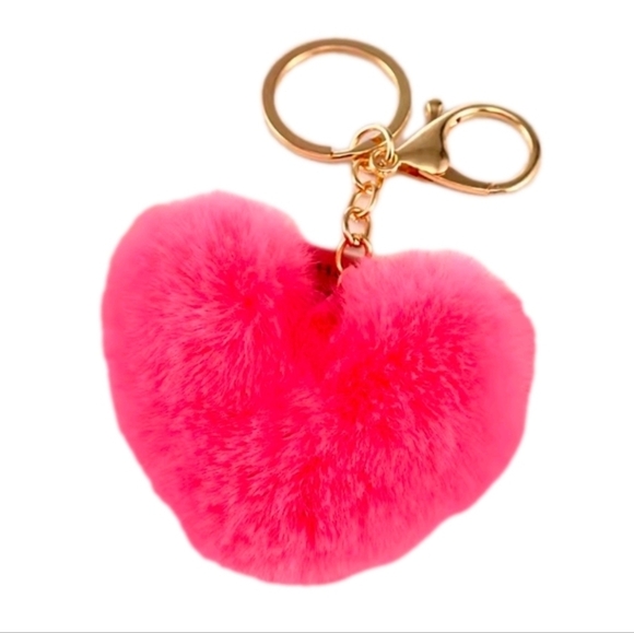 🍒🍒 Pink Furry Heart Keychain - Picture 4 of 4